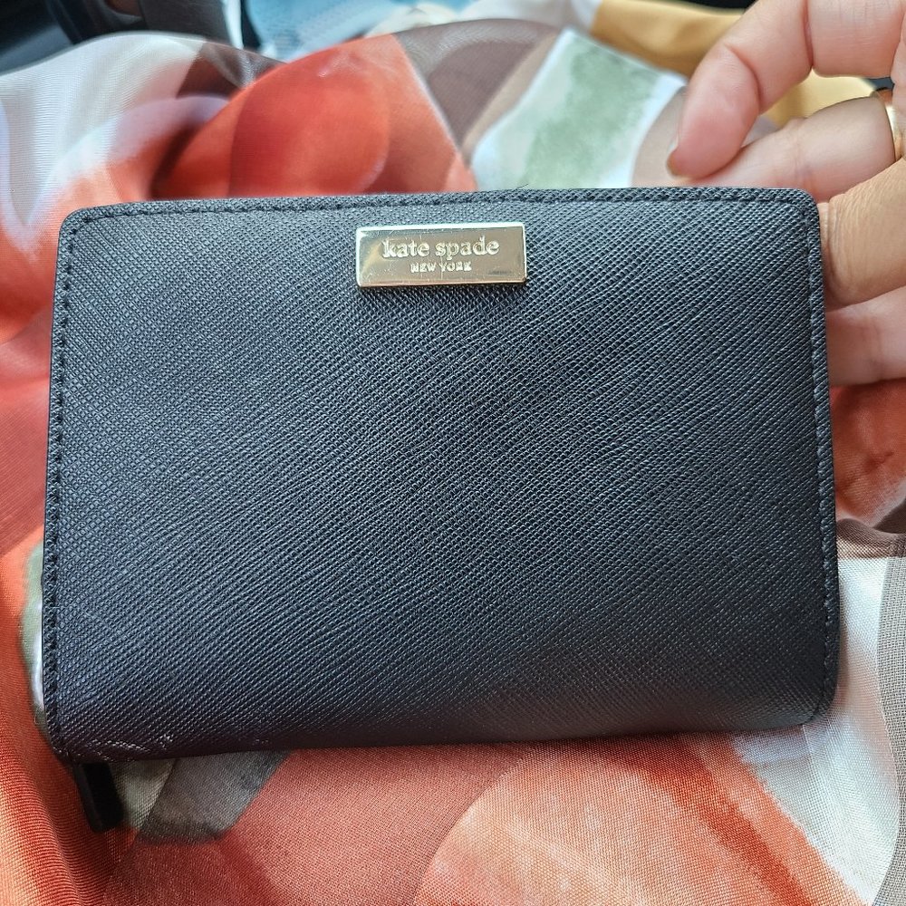 Kate Spade wallet black